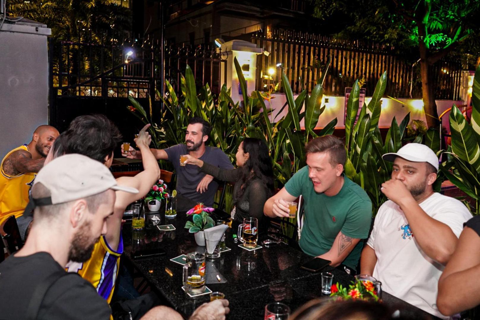 Bliss & Beats Hostel Пном Пен Екстериор снимка